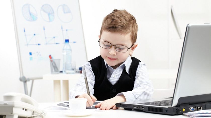 Ce a descoperit un băieţel de 10 ani, la Facebook. A primit imediat 10.000 de dolari