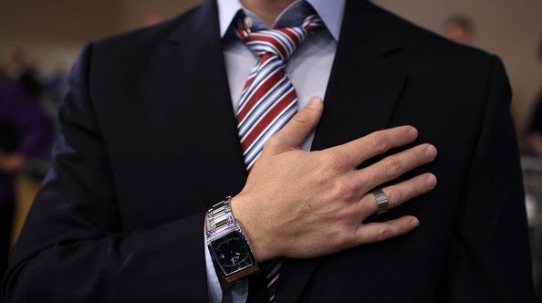 Ce a decis CNA în privinţa proiectului ce obliga toate televiziunile să difuzeze Imnul Național