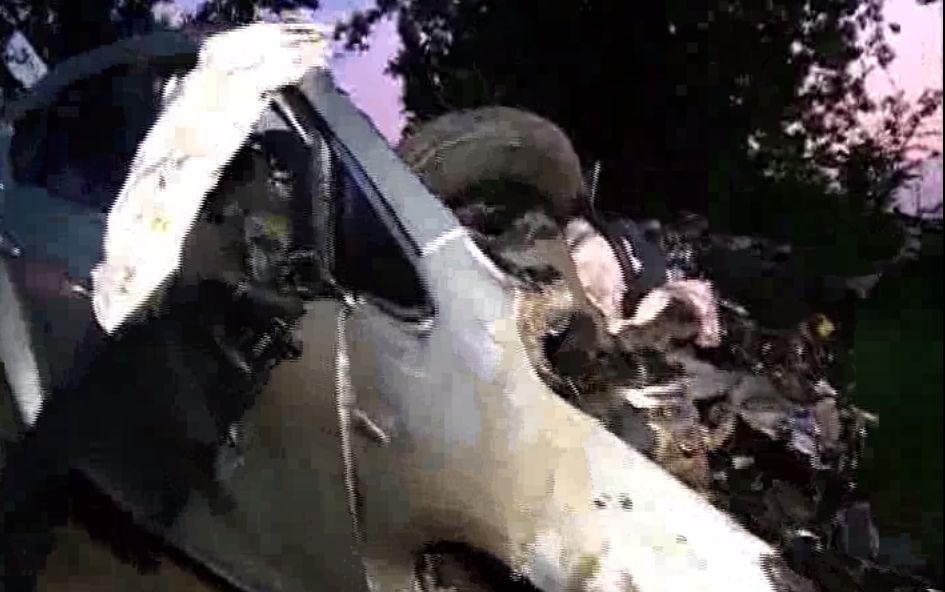 Imagini șocante de la locul accidentului lui Dan Condrea. Cum arată mașina