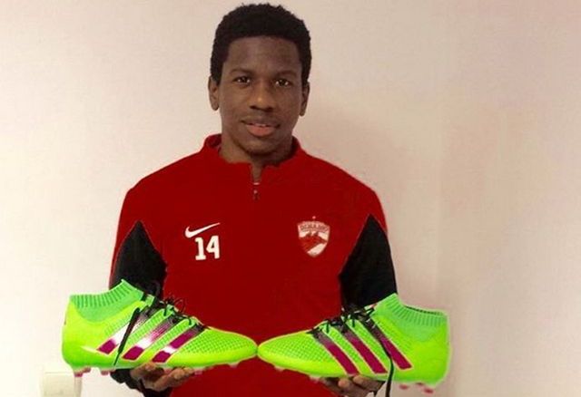 Tentative disperate pentru salvarea lui Ekeng: "El...clipea". S-a urmat protocolul?