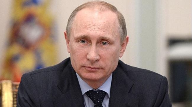 Gafă uriașă în timpul paradei militare. Putin a început să râdă. Din păcate, camerele au filmat tot