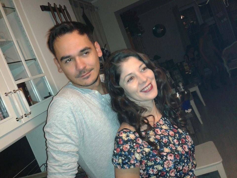 SURPRIZĂ! Fosta soţie a lui Răzvan Simion, de la Neatza, în braţele lui Horia Brenciu