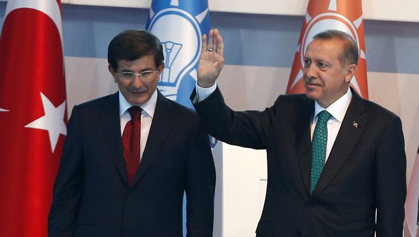 Premierul turc renunță la funcție, pe fondul conflictului cu președintele Erdogan