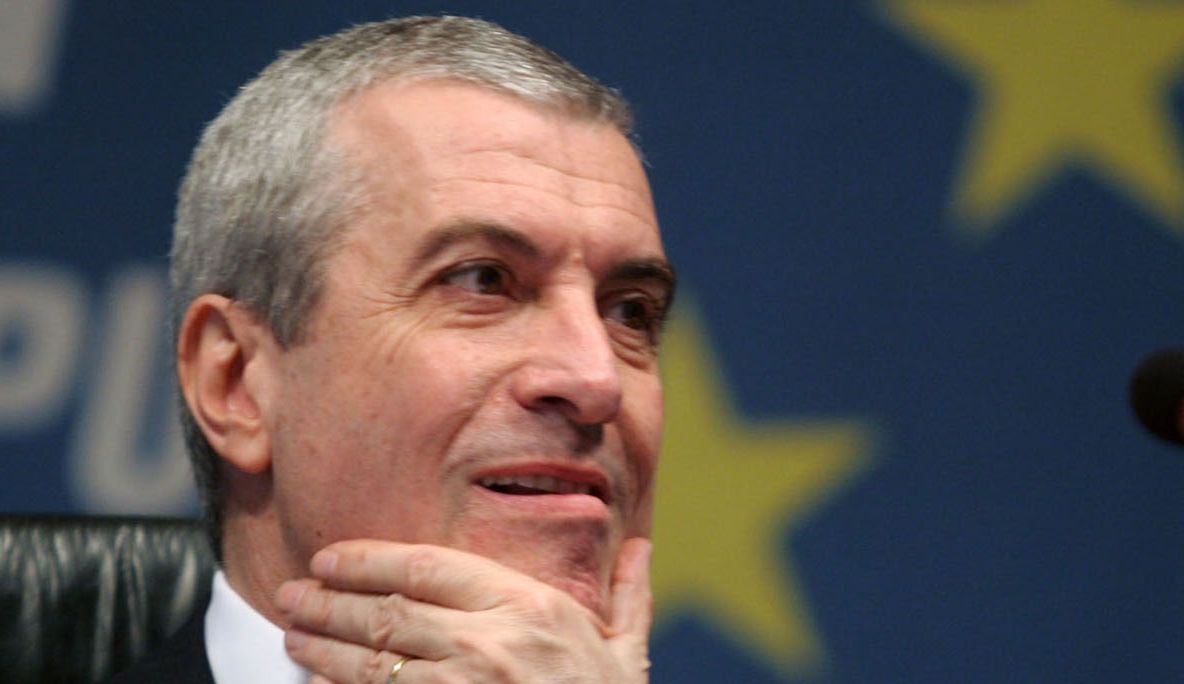 De ce nu cere Tăriceanu sancționarea colegului care îi cere demisia