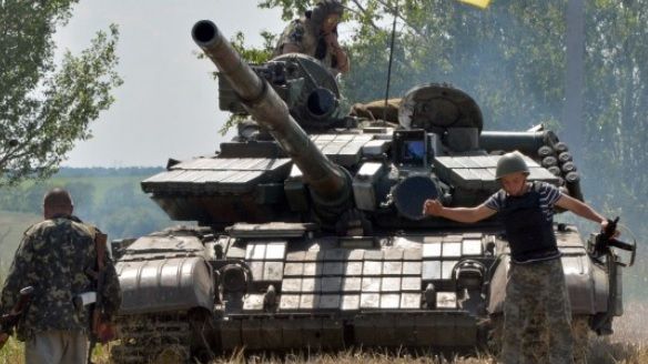 Tir cu obuze asupra unui miting, în Libia: 5 morți și 11 răniți 