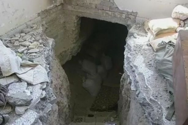 Cum arată tunelurile secrete ale ISIS. Armata irakiană a rămas șocată. Ce a descoperit