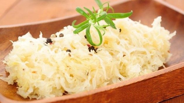 Dieta cu varză acră. Slăbeşti 3 kilograme fără pic de efort, într-un timp record