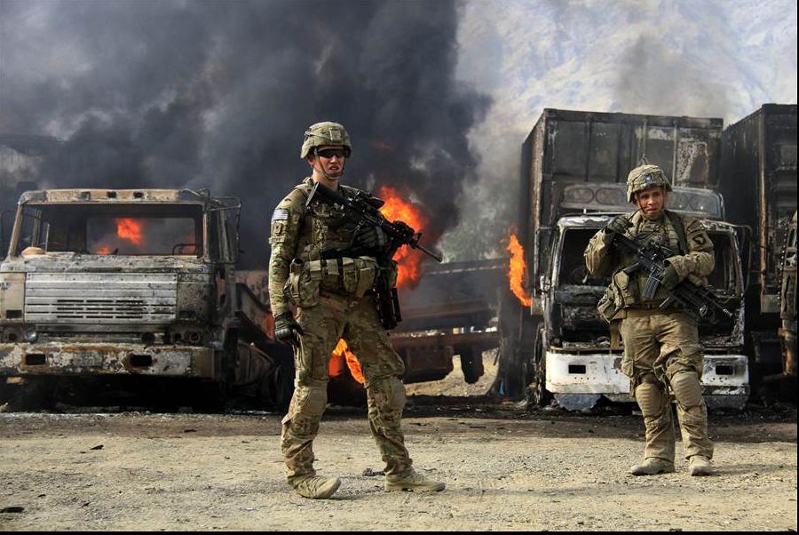 Explozie într-un centru comercial din Afganistan. Mai multe victime