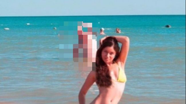 Cele mai dezastruoase fotografii de pe plajă. Protagoniștii lor și-ar fi dorit să nu ajungă pe net