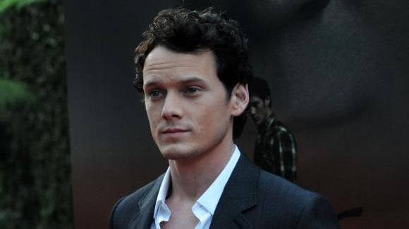 A murit un actor cunoscut pentru rolul din noul "Star Trek", într-un accident de maşină