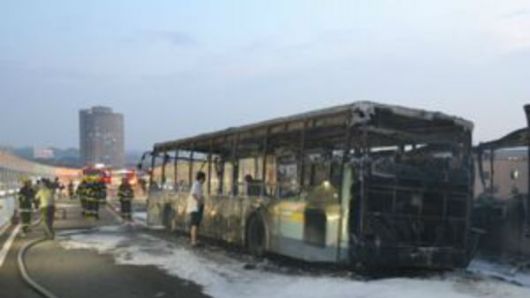 Accident de autobuz. Bilanț provizoriu: 30 de morți