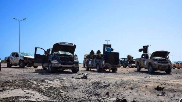 Atac sângeros asupra unei secții de poliție: cel puțin 10 morți și 7 răniți