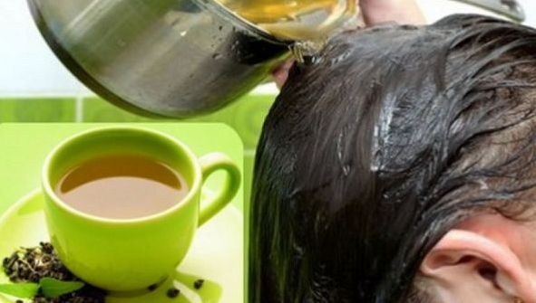 Și-a pus ceai în păr, după fiecare spălare! S-a uitat în oglindă și a rămas impresionată de rezultat