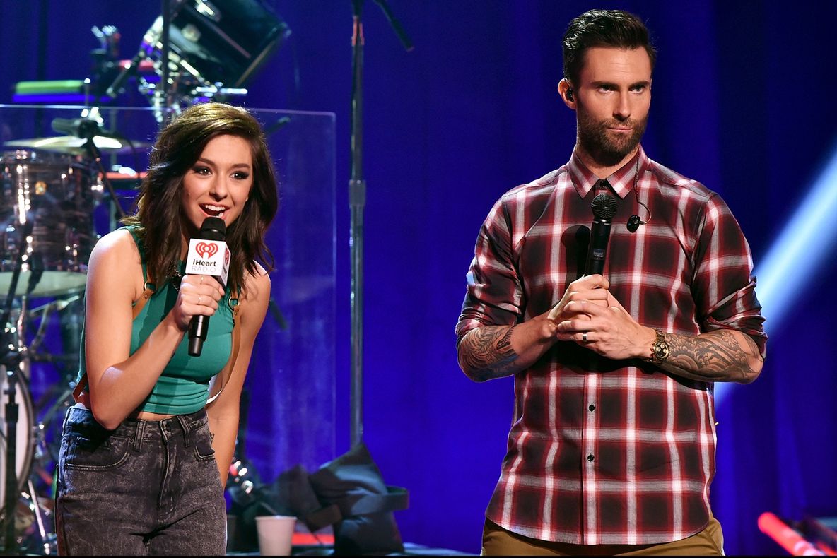 Gest uluitor făcut de solistul Maroon 5 pentru cântăreața cu origini românești, ucisă în Florida