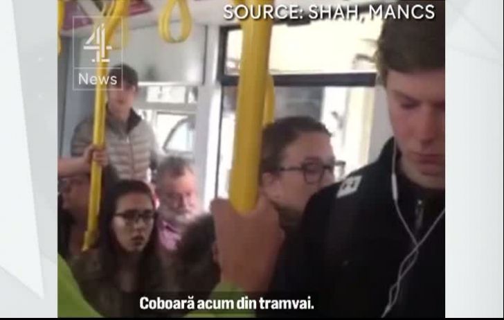 Autorii atacului xenofob din tramvaiul din Marea Britanie, reținuți! Tinerii vor fi interogați