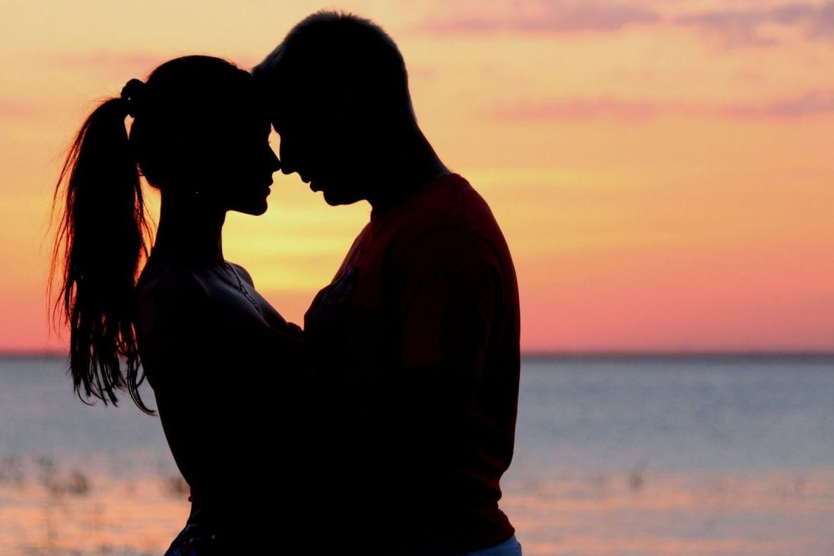 Combinaţii de zodii care vor rămâne împreună pentru totdeauna