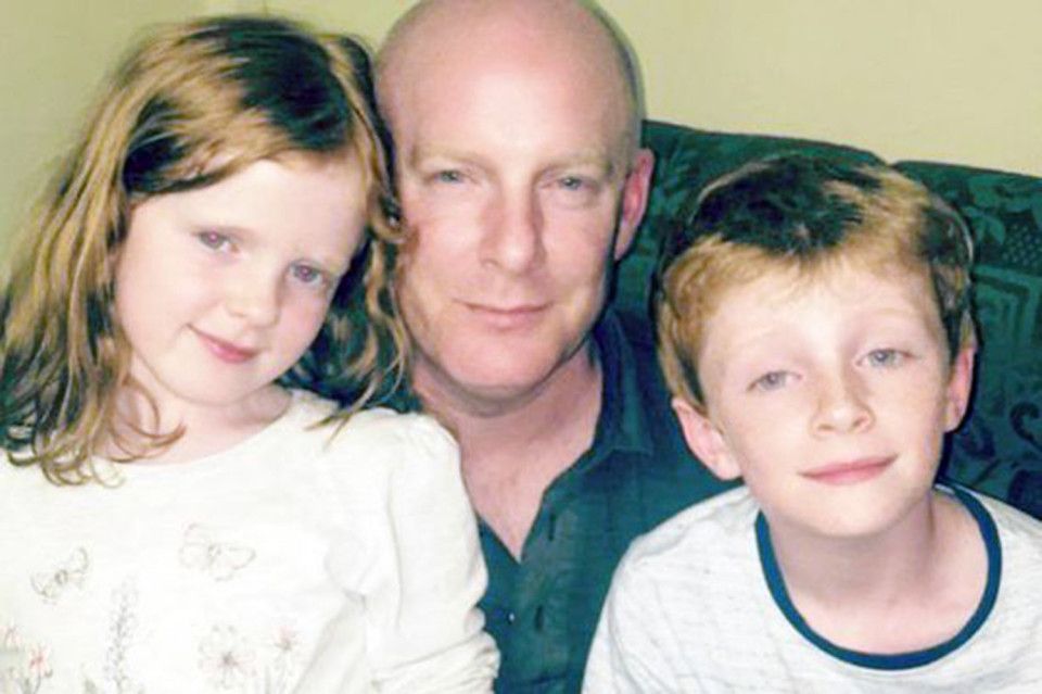 O femeie a rămas terifiată de fotografia făcută. Facebook i-a cerut să dea şi tag 