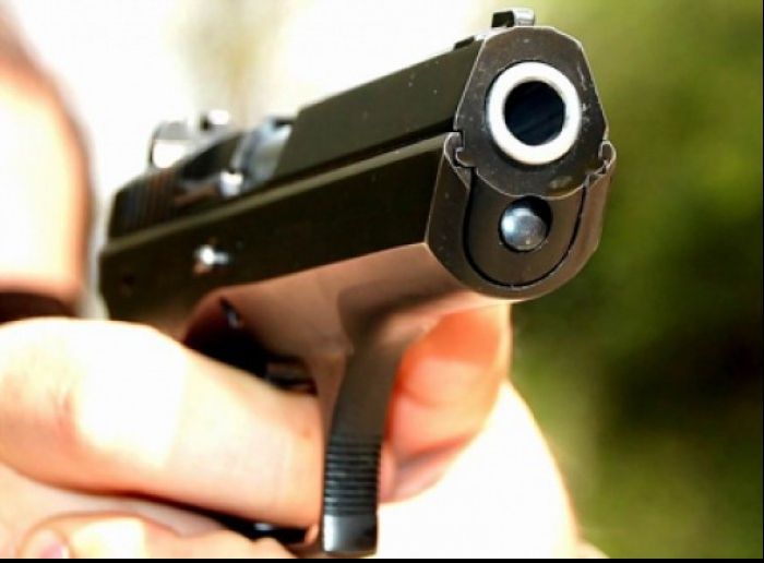 Focuri de armă în trafic la Drobeta Turnu Severin