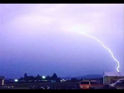 Peste 50 de persoane, rănite la Festivalul Rock am Ring, după o furtună cu descărcări electrice