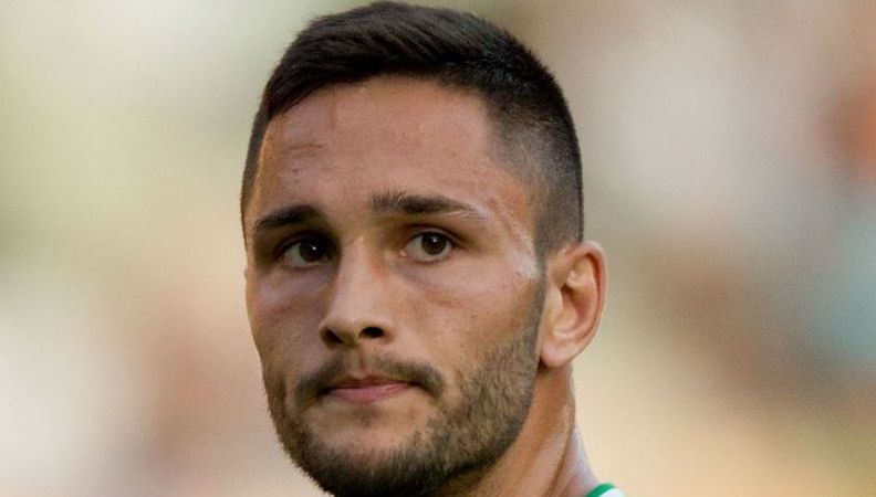 Fotbalistul Florin Andone, transportat de urgenţă la spital după amicalul România - Georgia