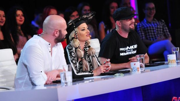 FINALA iUMOR. A fost ales câştigătorul premiului de 20.000 de euro, în urma voturilor 