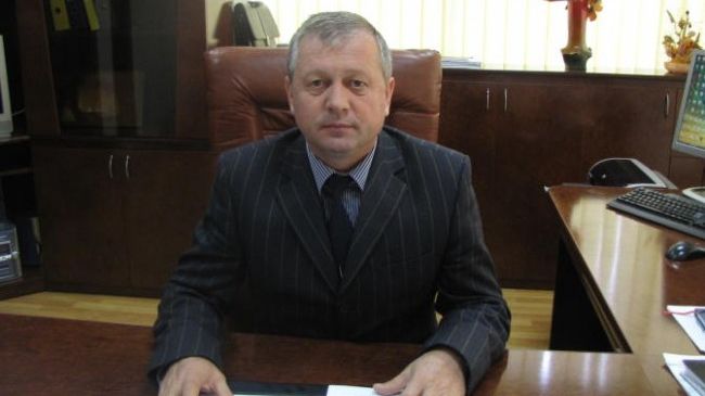 Şeful Casei de Pensii Bihor, arestat preventiv. Ar fi primit mită 8.400 de euro, pizza și whisky