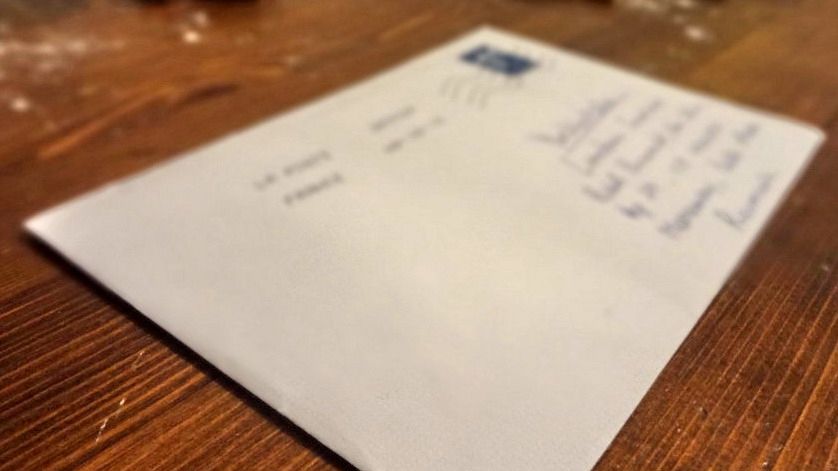 Surpriză uriaşă pentru o femeie din Lugoj. După cât timp a primit prin Poştă o scrisoare: e RECORD!