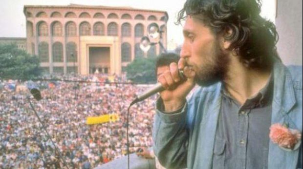 Fostul candidat PNL pentru Primăria Capitalei, Marian Munteanu, ar fi colaborat cu Securitatea