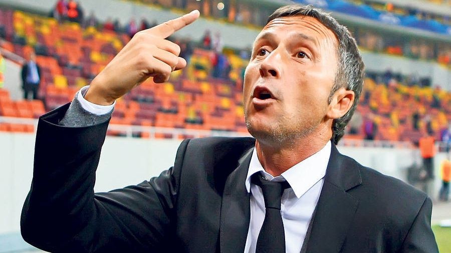 Mihai Stoica, după meciul ROMÂNIA-FRANŢA: "Nu te baza pe iconițe. Încearcă cu Keşeru"