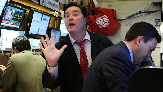 Lovitură de teatru pe pieţele financiare după ultimul sondaj privind Brexit-ul