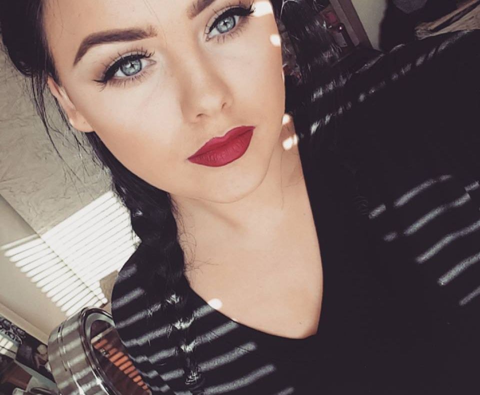 Era Miss în Irlanda. A scris pe Instagram că abia aşteaptă vacanţa în Tenerife. A mers. Ce ŞOC acolo