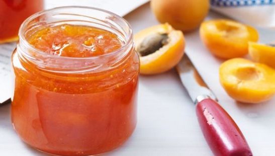 REŢETĂ DULCEAŢĂ DE CAISE. Cum prepari cea mai bună dulceaţă de sezon!