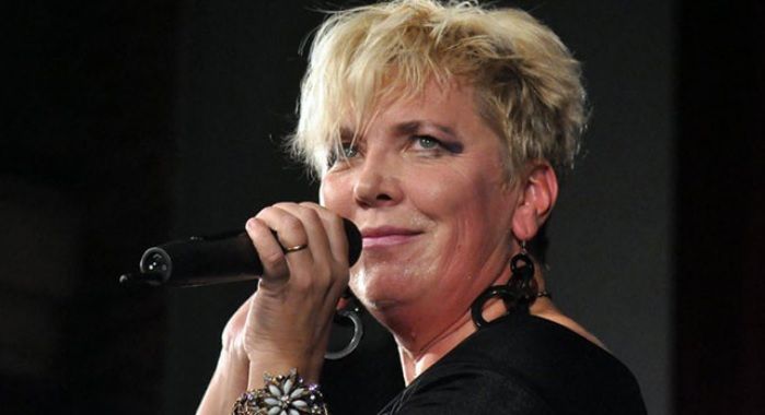 Artista Silvia Dumitrescu, apel din suflet pentru români cu ocazia Zilei Naționale: „Iubiți România și rămâneți uniți”