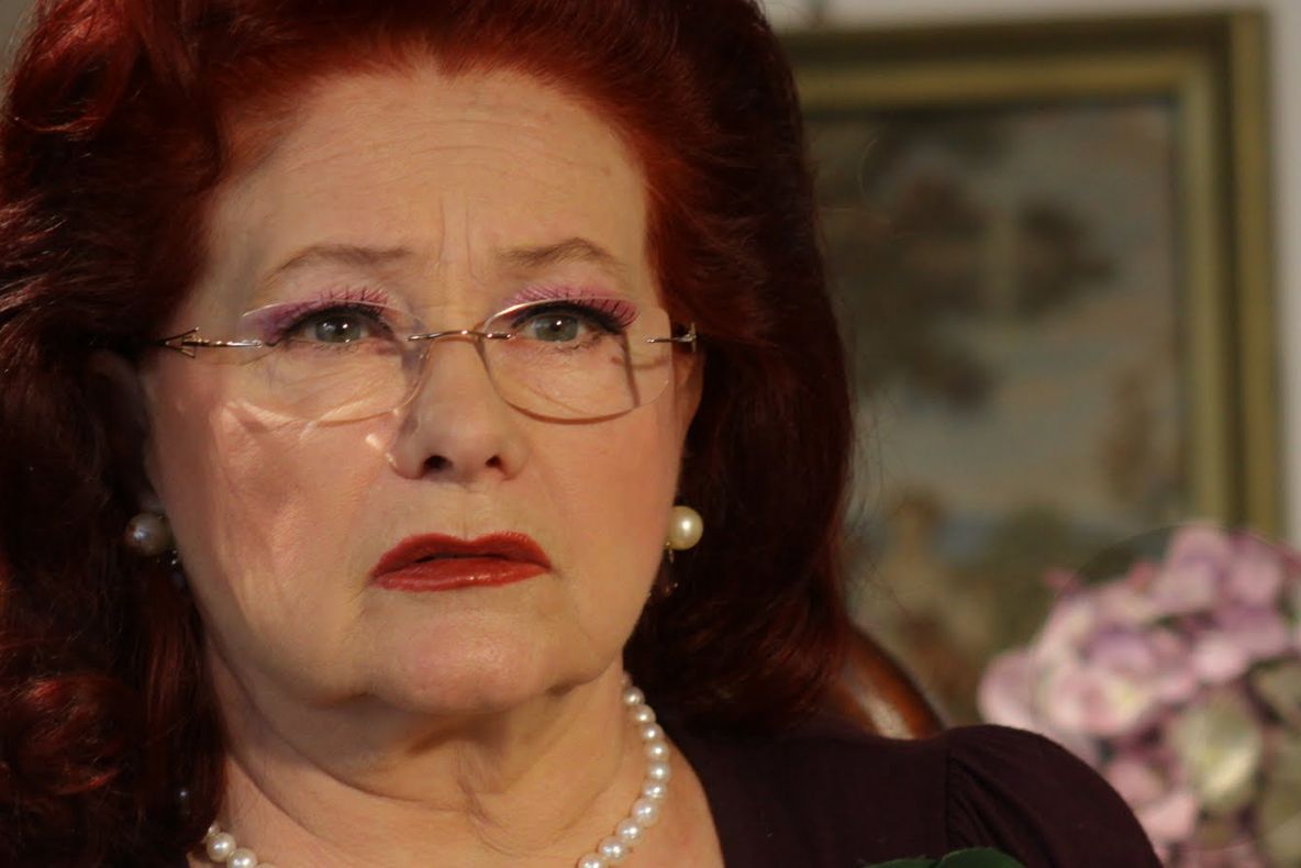 Poliţiştii o caută pe menajera care le-a jefuit pe Stela Popescu şi Mirabela Dauer