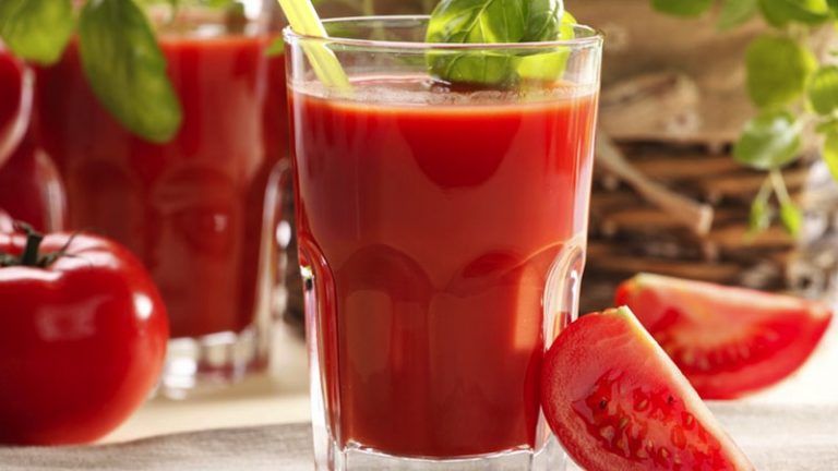 Şase sucuri care topesc grăsimea, realizate dintr-un singur ingredient