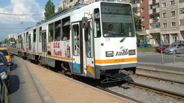 Accident rutier pe bulevardul George Coșbuc din Capitală