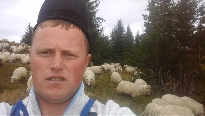 Ghiță Ciobanul a dat Bac-ul pentru a șaptea oară. A plâns când a aflat rezultatul