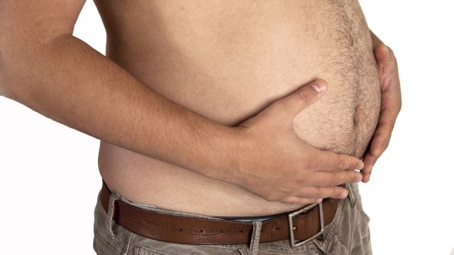 Cât sunt de buni la pat bărbații cu burtă? Oamenii de ştiinţă au dat răspunsul