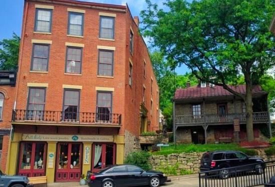 97 la sută dintre internauţi au găsit calul în această poză în 5 secunde. Îl vedeţi unde e?