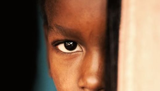 Videochat cu minore. Halucinant! Ce au găsit anchetatorii în apartamentul unde se petreceau ororile