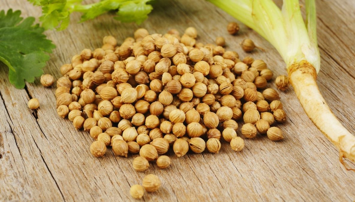 Această plantă vindecă toate bolile digestive. Trebuie să bei doar 2-3 căni de ceai zilnic