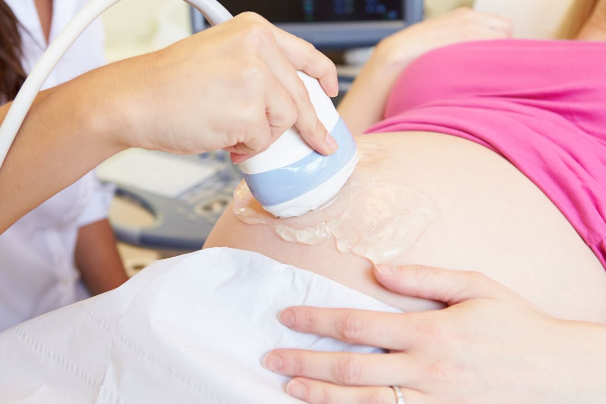 După două sarcini pierdute, o gravidă a mers la ecografie. A încremenit: "Doamne, ce o să nasc?"