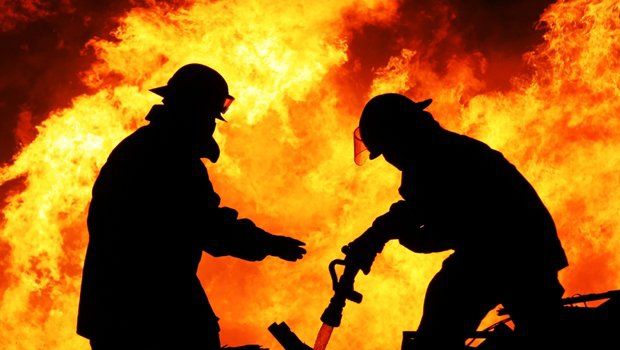 Incendiu devastator la un festival din Portugalia. Mii de oameni, evacuați