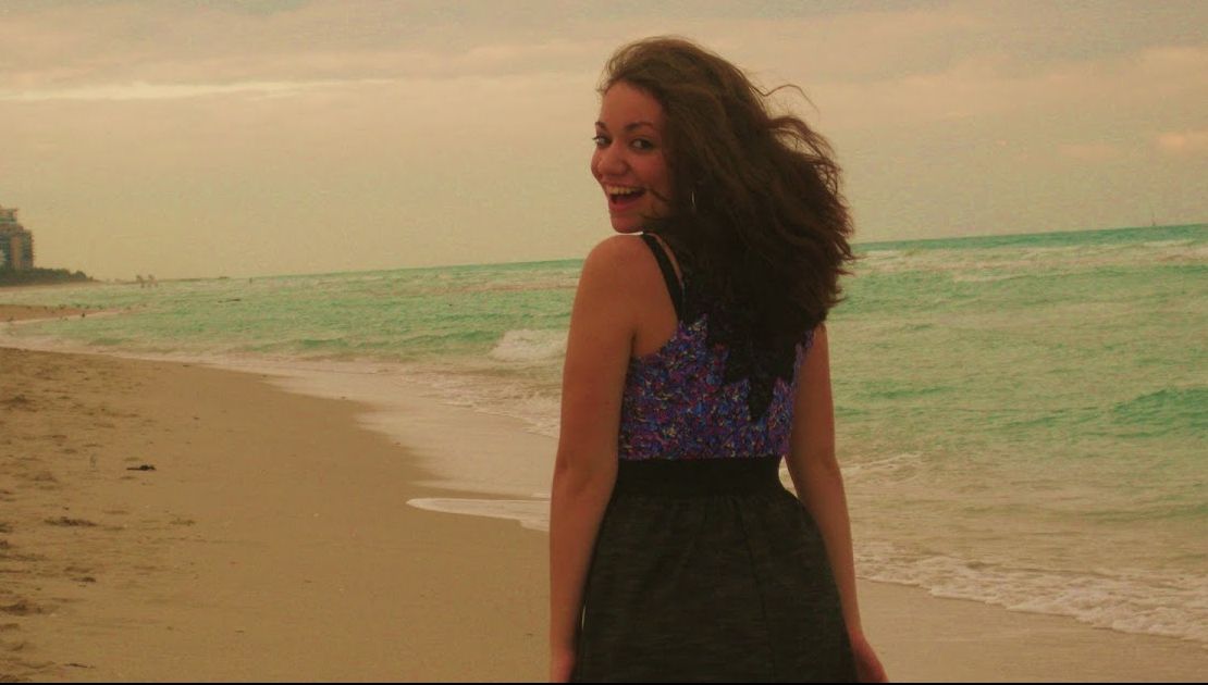 I-a văzut poza de profil și a abordat-o. Și-au dat întâlnire. A văzut-o și... ȘOC! S-a îngrozit