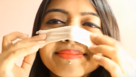 Secretul indian! Cum să scapi de punctele negre