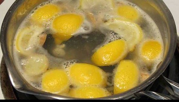 Fierbe lămâi și bea lichidul imediat cum te trezești! Vei fi șocată de efecte