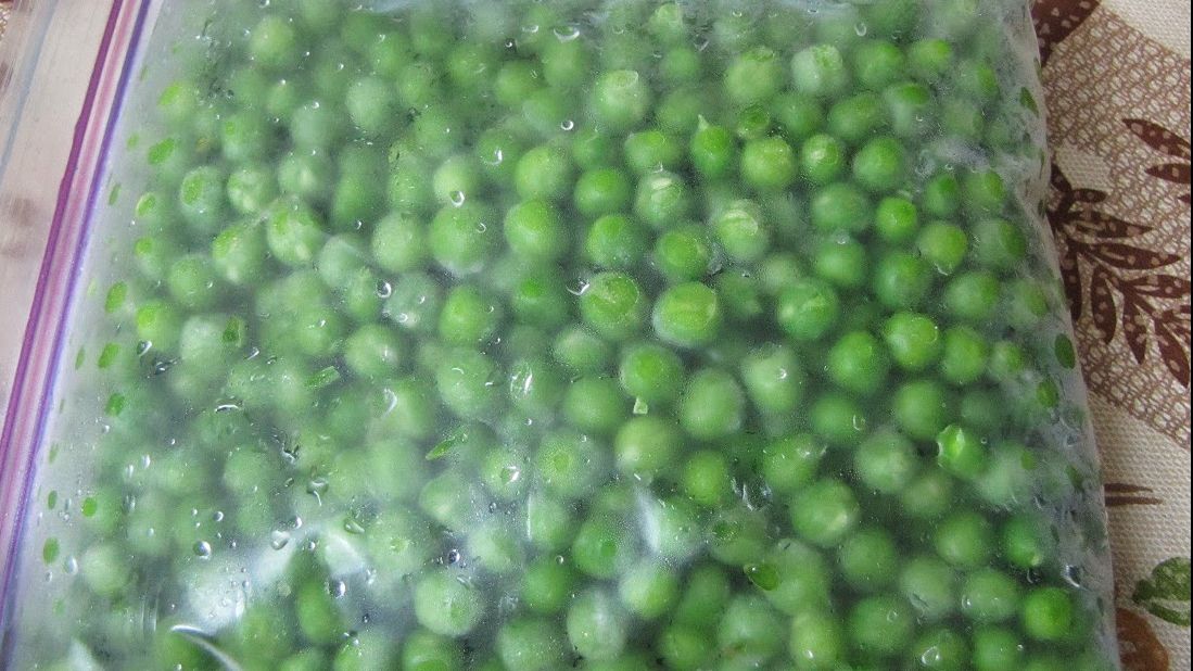 Ce se întâmplă dacă mănânci mazăre congelată