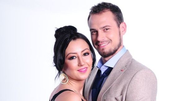 Insula iubirii. Mesajul incredibil postat de o concurentă pe Facebook: "Nu sunt o disperată..."