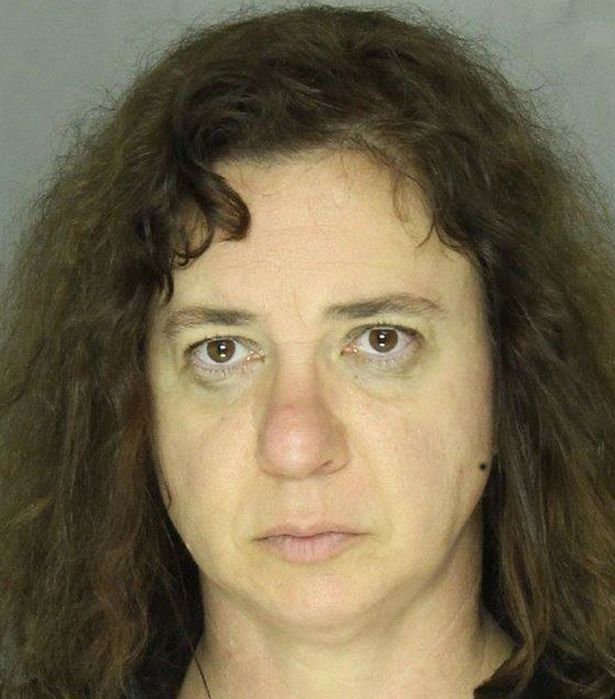 Caz uluitor: profesoara a făcut sex cu cinci elevi. Ce i-a spus unui puşti, incredibil!