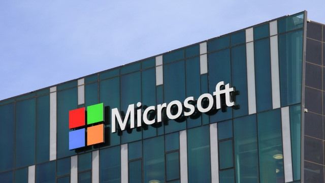 Disponibilizări masive la Microsoft! Câte posturi desfiinţează compania americană?